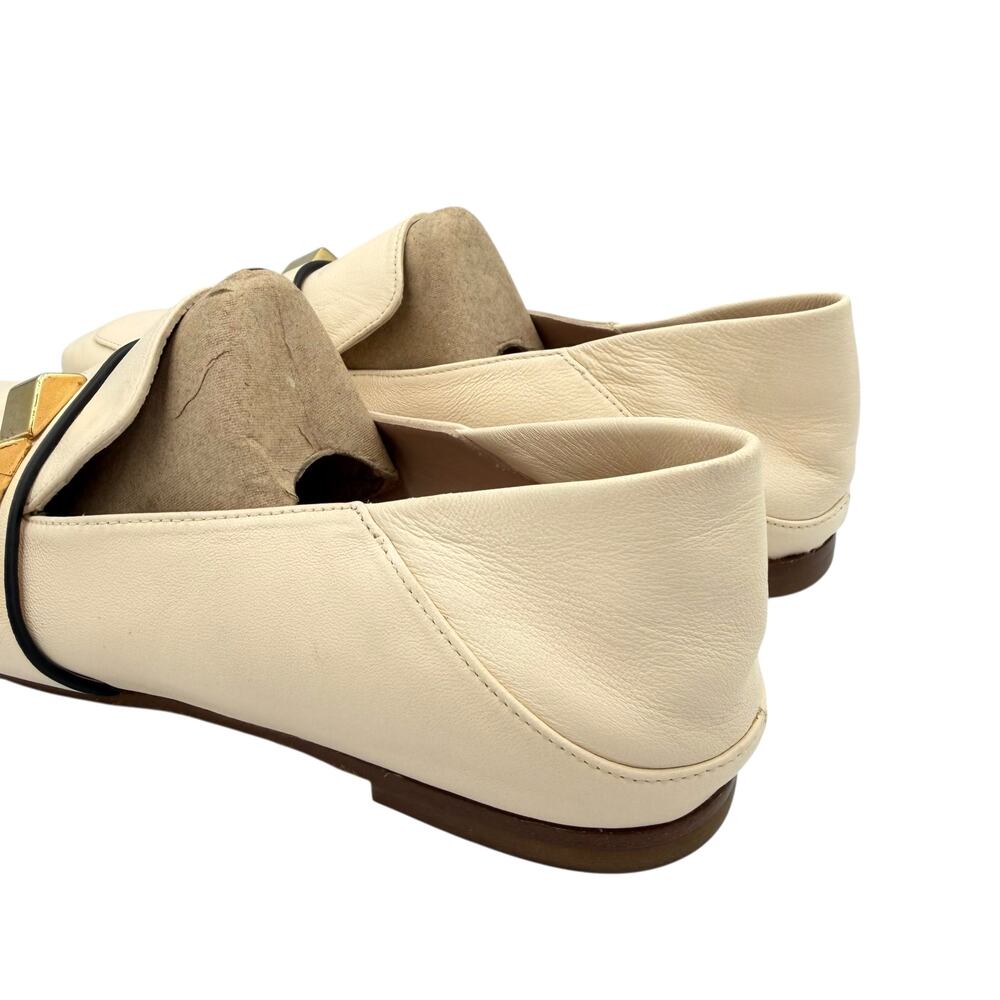 Stuart Weitzman Wylie Pyramid Cream Leather Stud Folded Back Heel Loafers Flats - Picture 8 of 11
